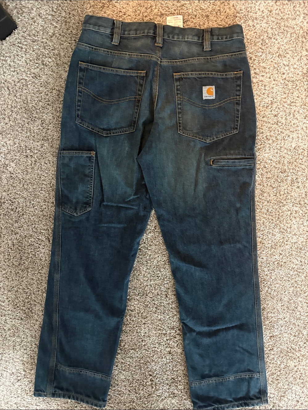 Carhartt Men's Relaxed Fit Jeans in Dark Blue Wash